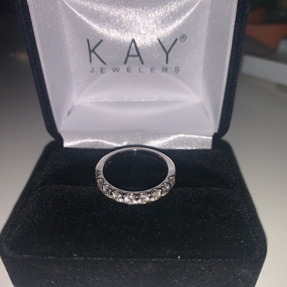 1 ct tw 14kw diamond band / ring. - Picture 4 of 6